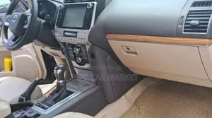 Toyota Land Cruiser Prado 2021 Brown