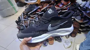 Nike Zoom Sneakers