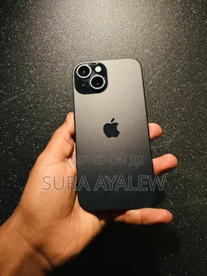 Photo - Apple iPhone 15 128 GB Black