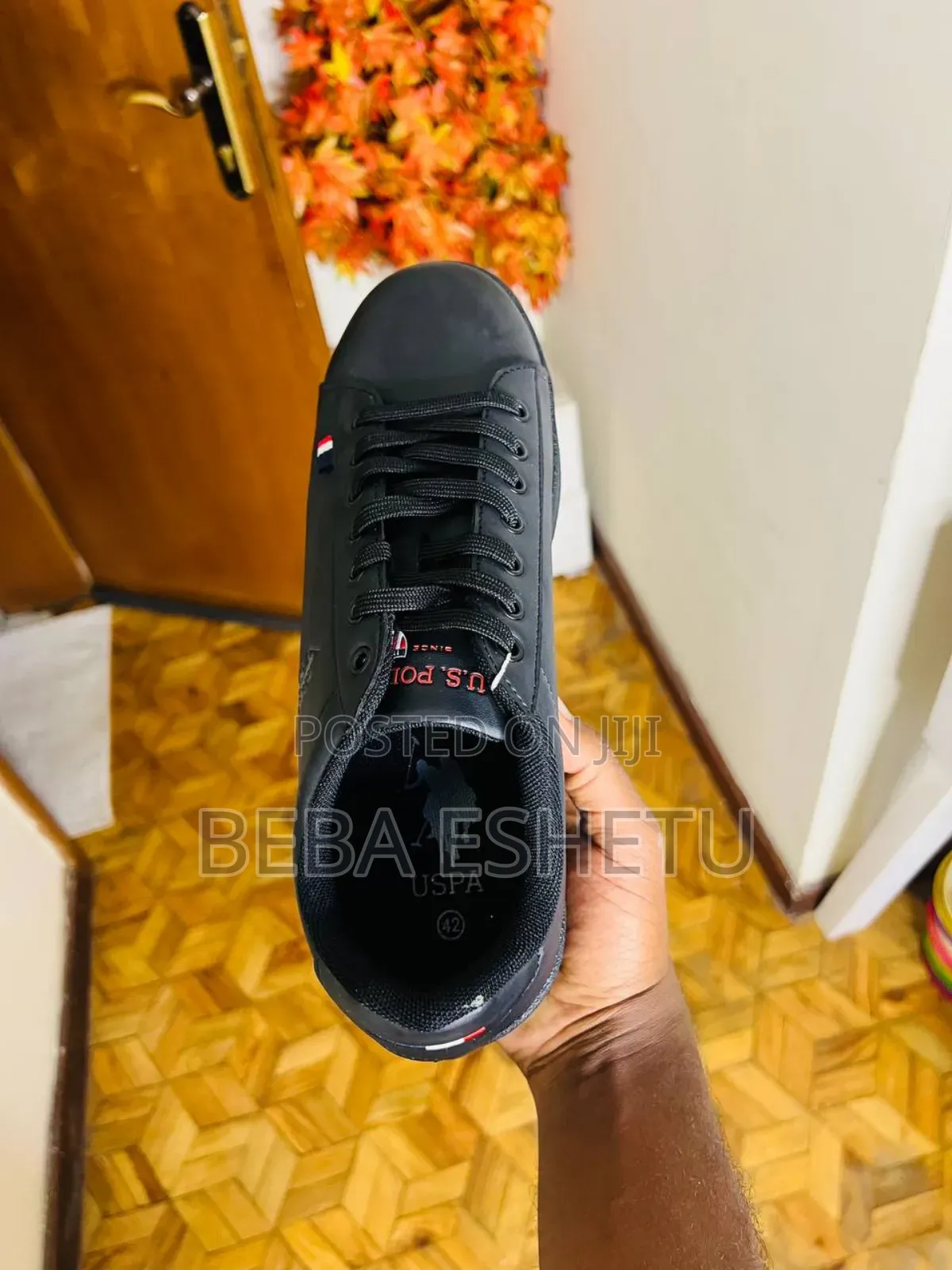 Low Top Fashion Sneaker