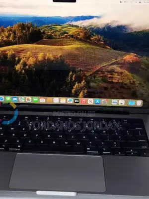 New Laptop Apple MacBook Pro M1 16GB Apple M1 SSD 512GB