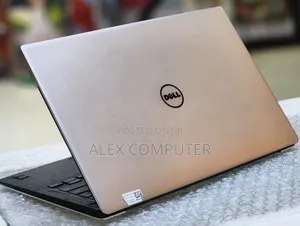 New Laptop Dell XPS 15 8GB Intel Core I7 SSD 256GB