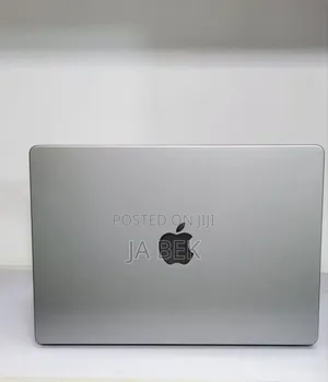 New Laptop Apple MacBook Pro M1 16GB Apple M1 Pro SSD 512GB