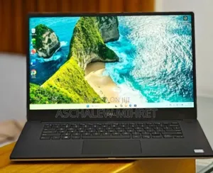 Photo - New Laptop Dell XPS 15 16GB Intel Core I7 SSD 512GB