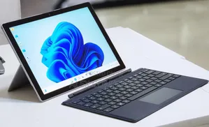 New Laptop Microsoft Surface Pro 7 16GB Intel Core I7 SSD 512GB