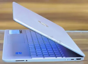 New Laptop HP Stream Notebook 8GB Intel Core I3 SSD 256GB
