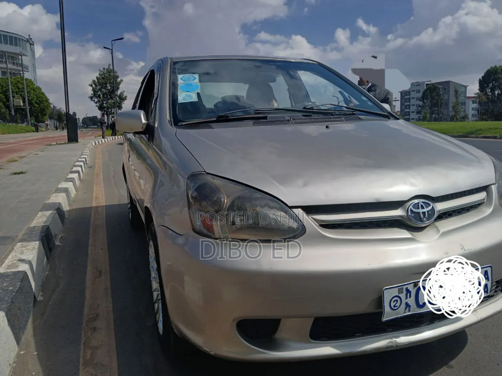 Toyota Platz 2005