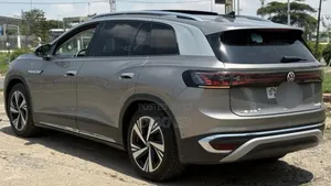 Volkswagen ID.6 Crozz 66 kWh RWD 2022 Silver