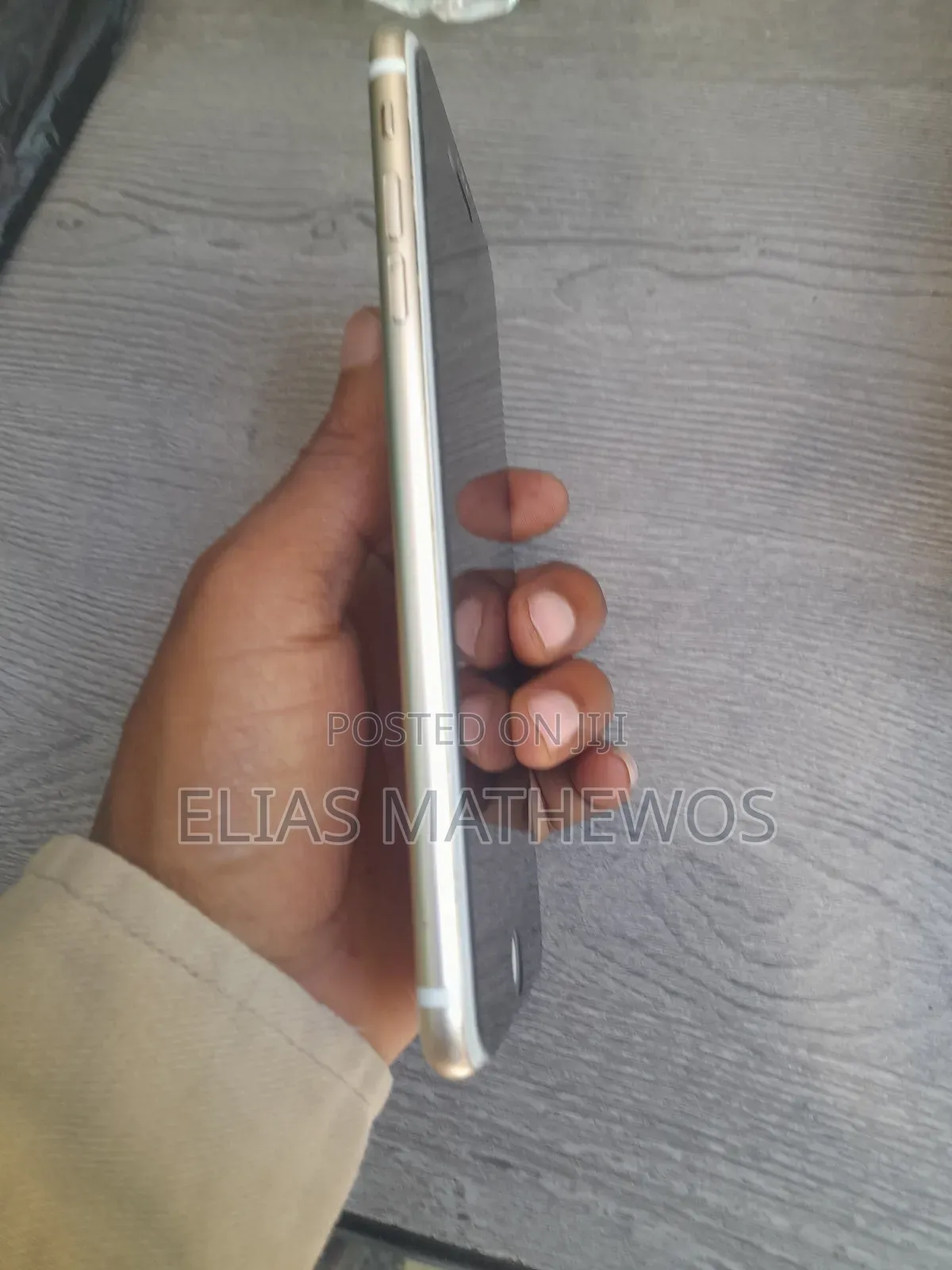 Apple iPhone 7 Plus 128 GB Gold