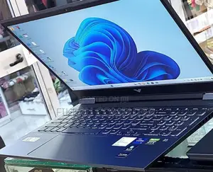 New Laptop HP Victus 15 16GB Intel Core I7 SSD 512GB