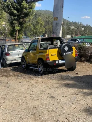 Suzuki Vitara 1995 Yellow