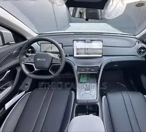 BYD Seal DM-i 2025 Off white