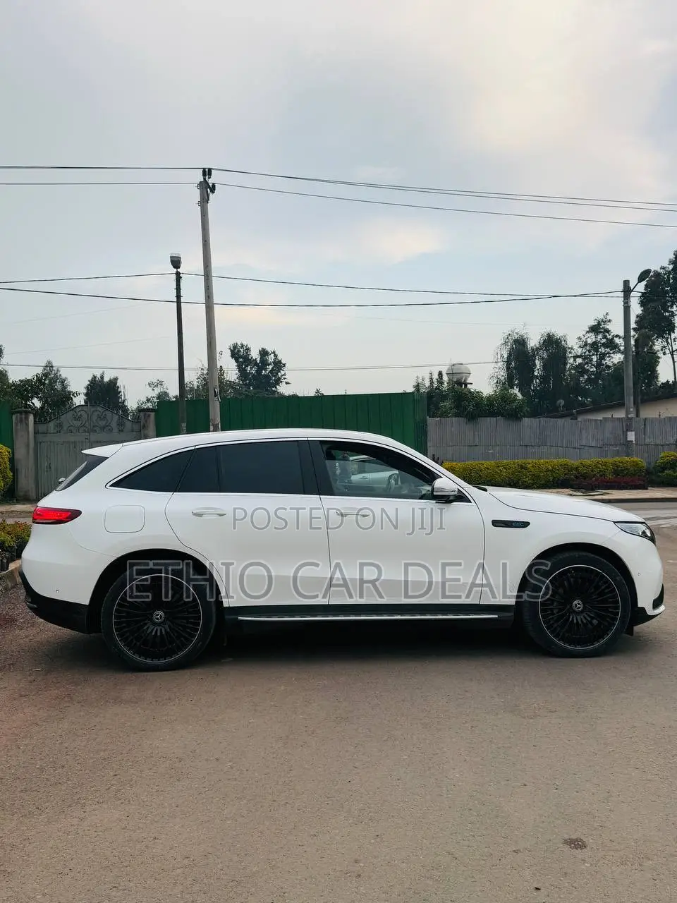 Mercedes-Benz EQC EQC400 4MATIC 2022 White