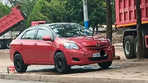 Toyota Yaris 2008 Red