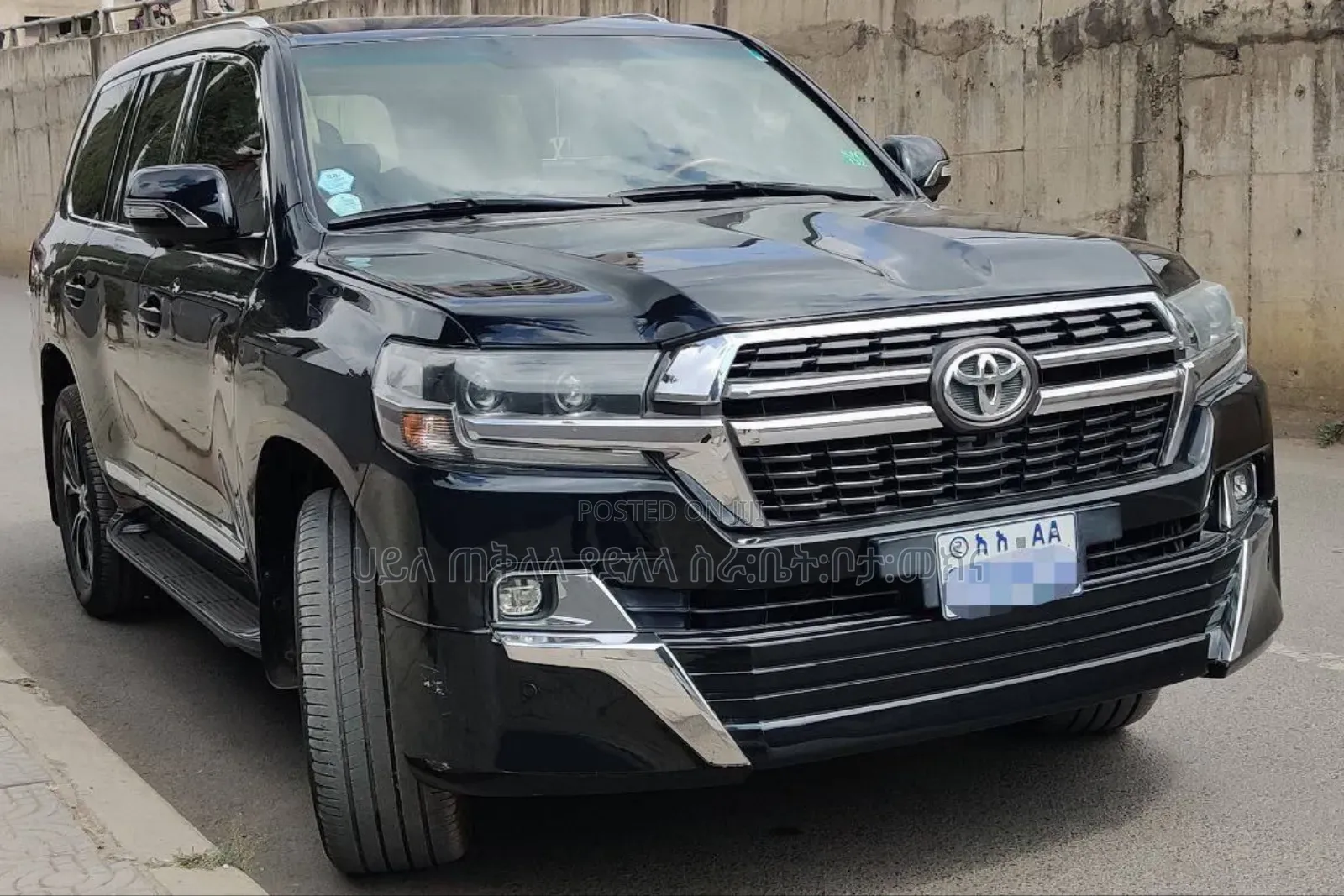 Toyota Land Cruiser 2012 Black
