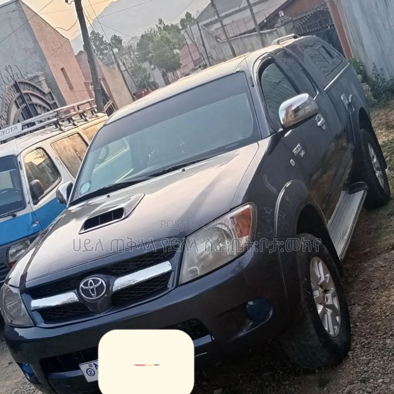 Toyota Hilux 2008 Gray