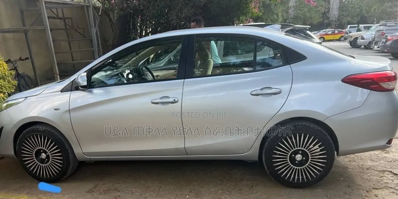 Toyota Yaris 2020 Silver