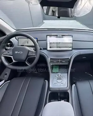 BYD Destroyer 05 DM-i 1.5 Hybrid FWD 2025 Gold