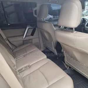 Toyota Land Cruiser Prado 2022 White