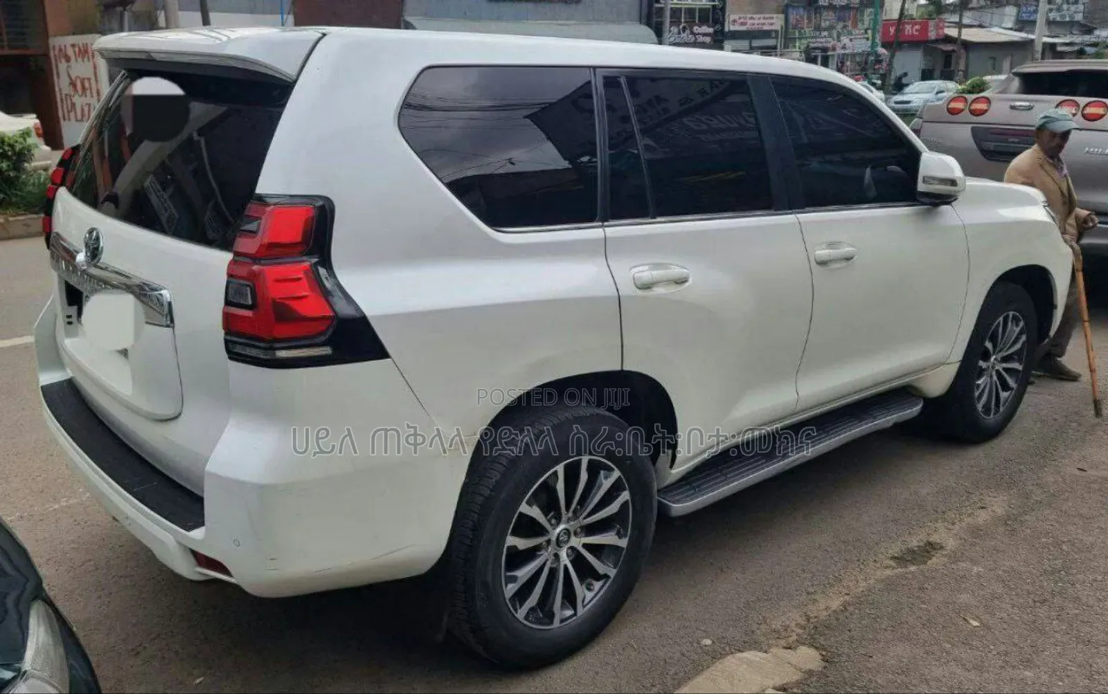 Toyota Land Cruiser Prado 2022 White