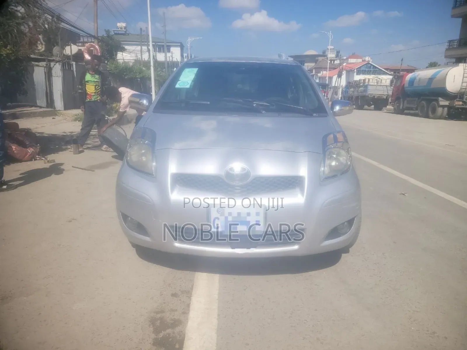 Toyota Yaris 2010 Silver