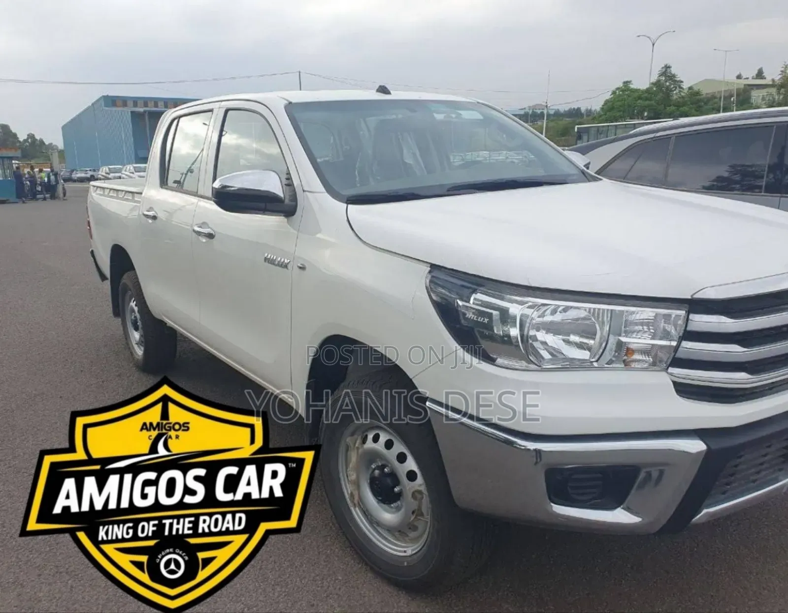 Toyota Hilux 2023 Beige