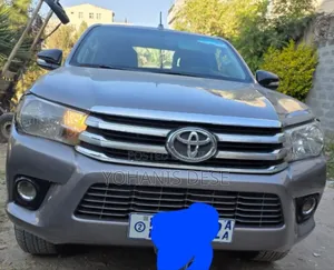 Toyota Hilux 2016 Beige