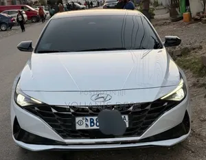 Hyundai Avante 2021 Beige