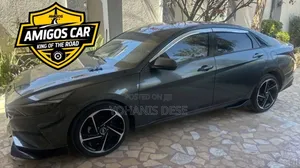 Photo - Hyundai Avante 2011 Pearl