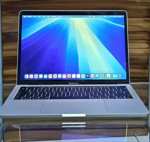 Photo - New Laptop Apple MacBook Pro 2019 8GB Intel Core I5 SSD 128GB