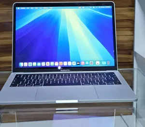New Laptop Apple MacBook Pro 2019 8GB Intel Core I5 SSD 128GB