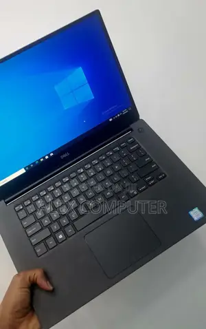 New Laptop Dell Precision 5530 16GB Intel Core I9 SSD 512GB