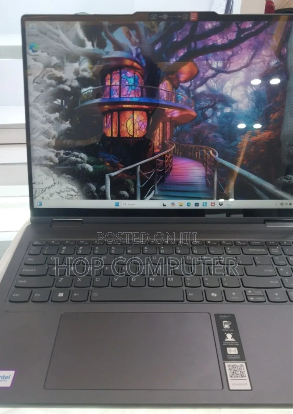 New Laptop Lenovo Yoga 7i 16GB Intel Core Ultra 7 SSD 1T