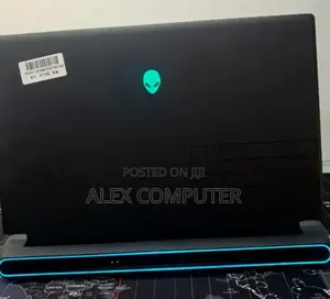 New Laptop Alienware M17x R2 32GB Intel Core I9 SSD 1T