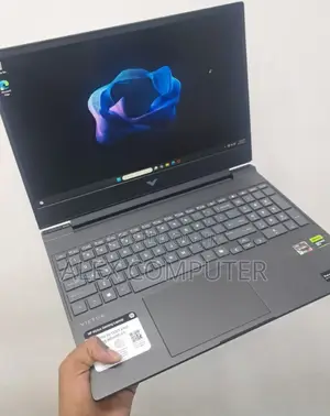 New Laptop HP Victus 16 16GB AMD Ryzen 7 SSD 512GB