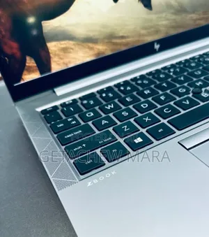 New Laptop HP EliteBook 840 G8 16GB Intel Core I7 SSD 512GB