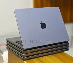 New Laptop Apple MacBook Pro M1 32GB Apple M1 Pro SSD 512GB