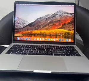 Photo - New Laptop Apple MacBook Pro 2017 8GB Intel Core I5 SSD 128GB
