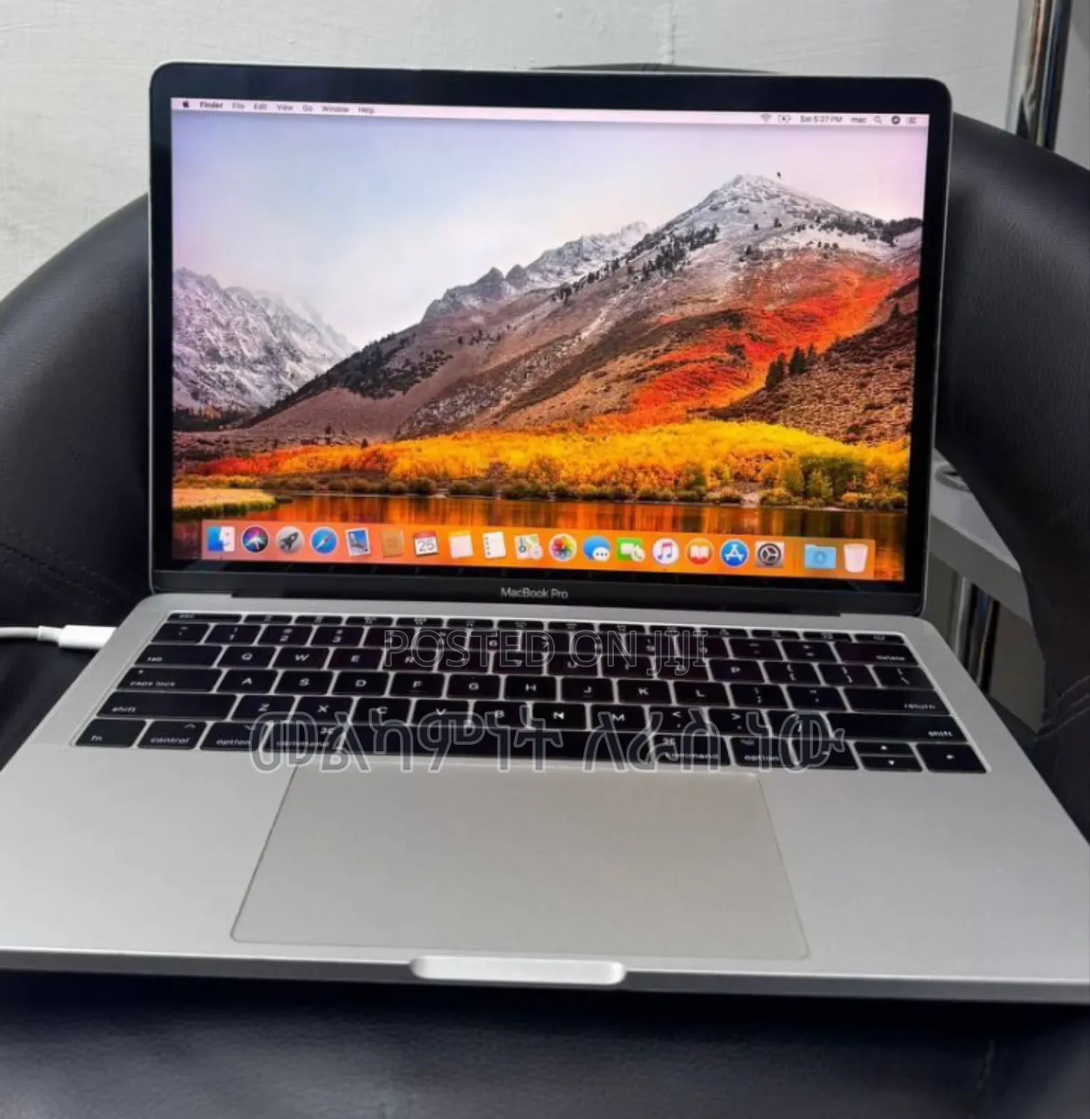 New Laptop Apple MacBook Pro 2017 8GB Intel Core I5 SSD 128GB