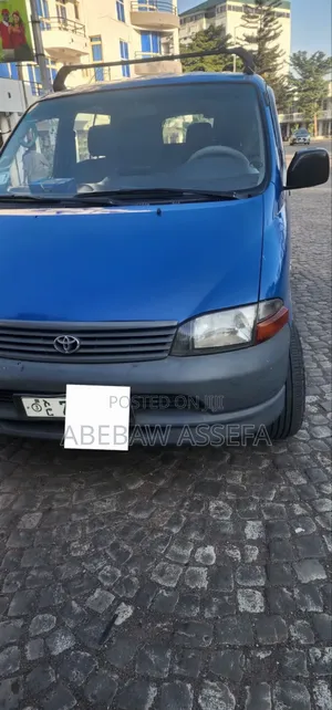 Toyota HiAce 2006 Blue