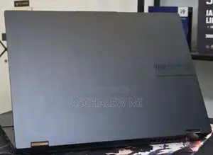 New Laptop Asus Vivobook 16 16GB Intel Core I7 SSD 1T