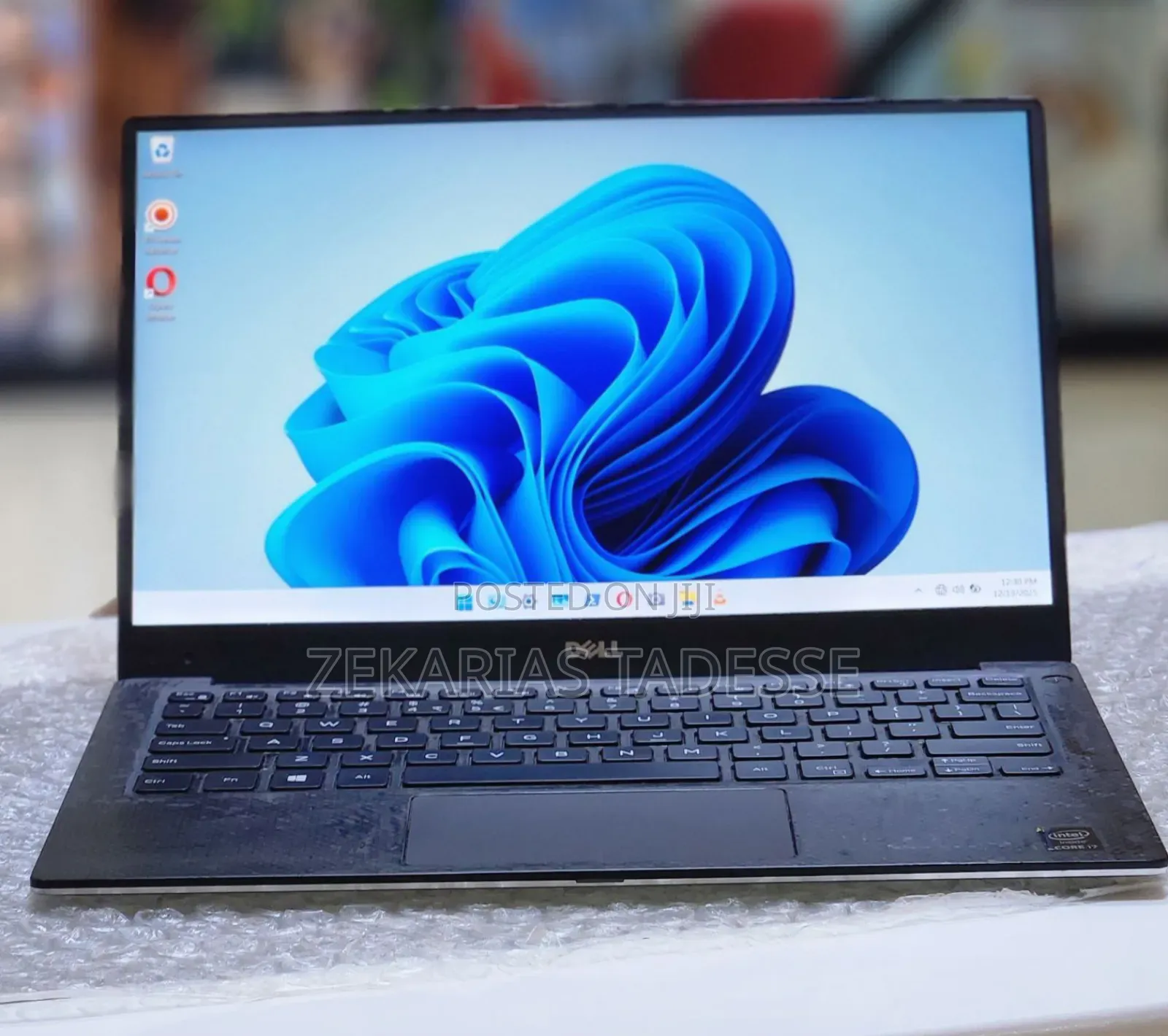 New Laptop Dell XPS 13 8GB Intel Core I7 SSD 256GB