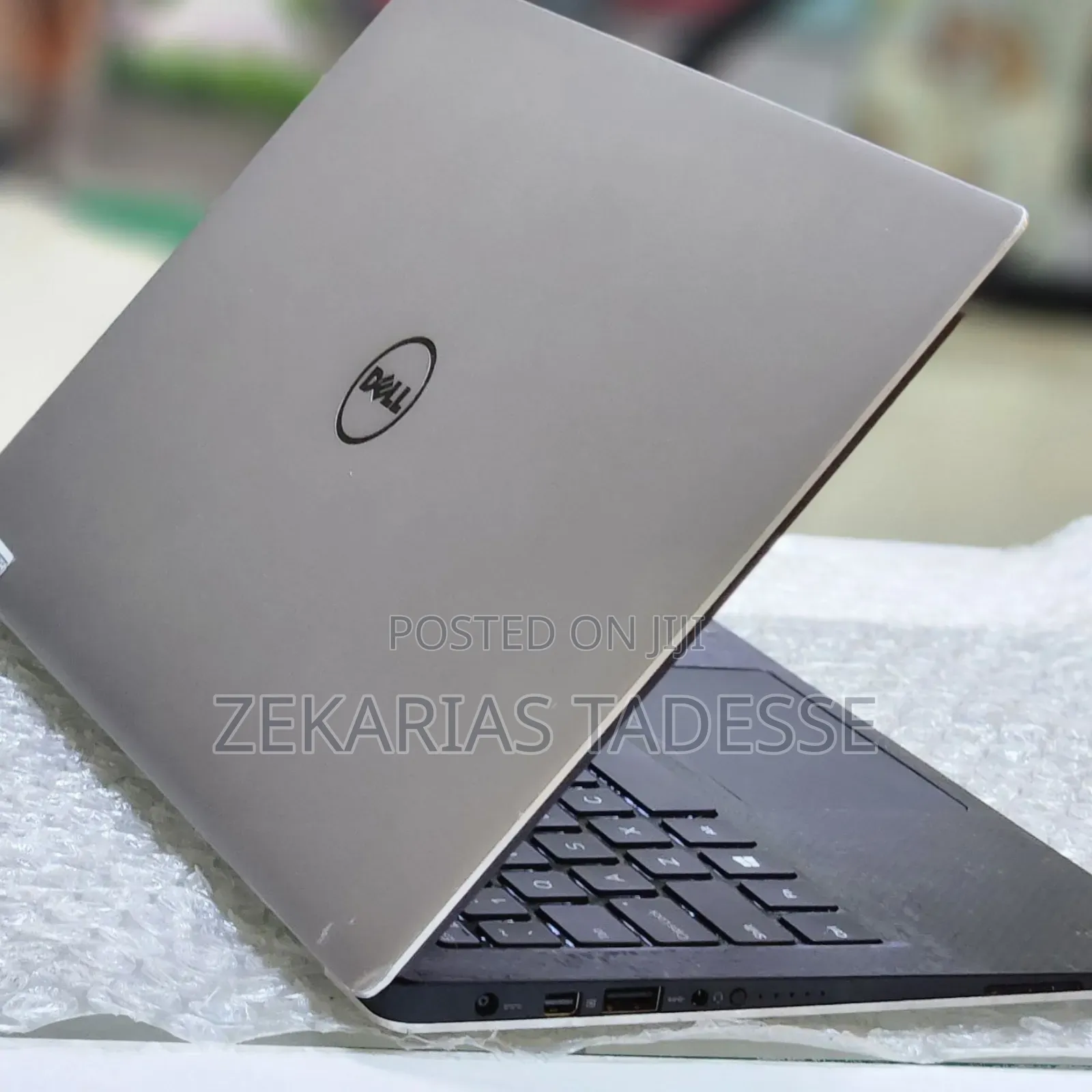 New Laptop Dell XPS 13 8GB Intel Core I7 SSD 256GB