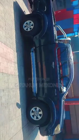 Toyota Hilux 2012 Black