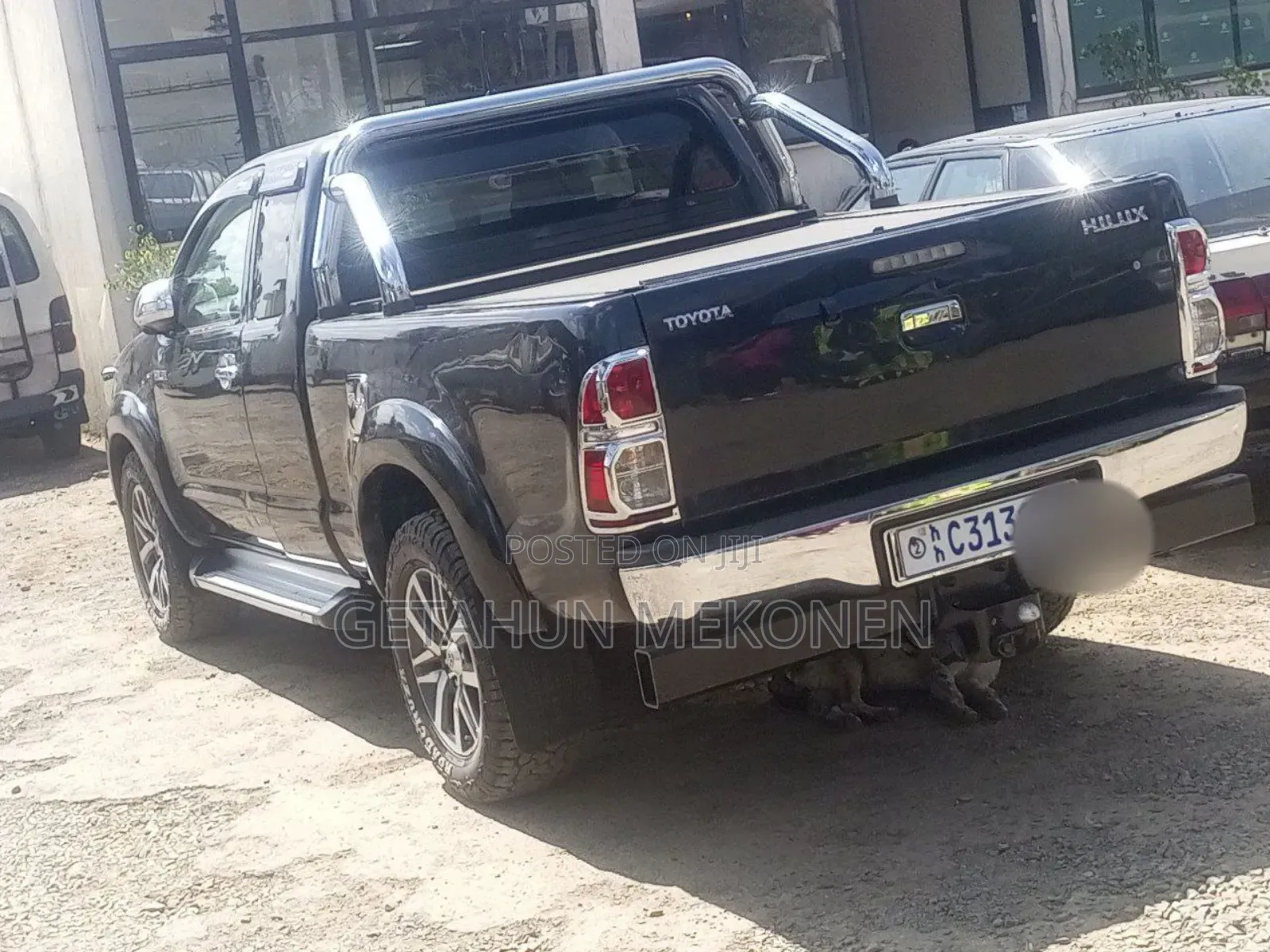 Toyota Hilux 2012 Black