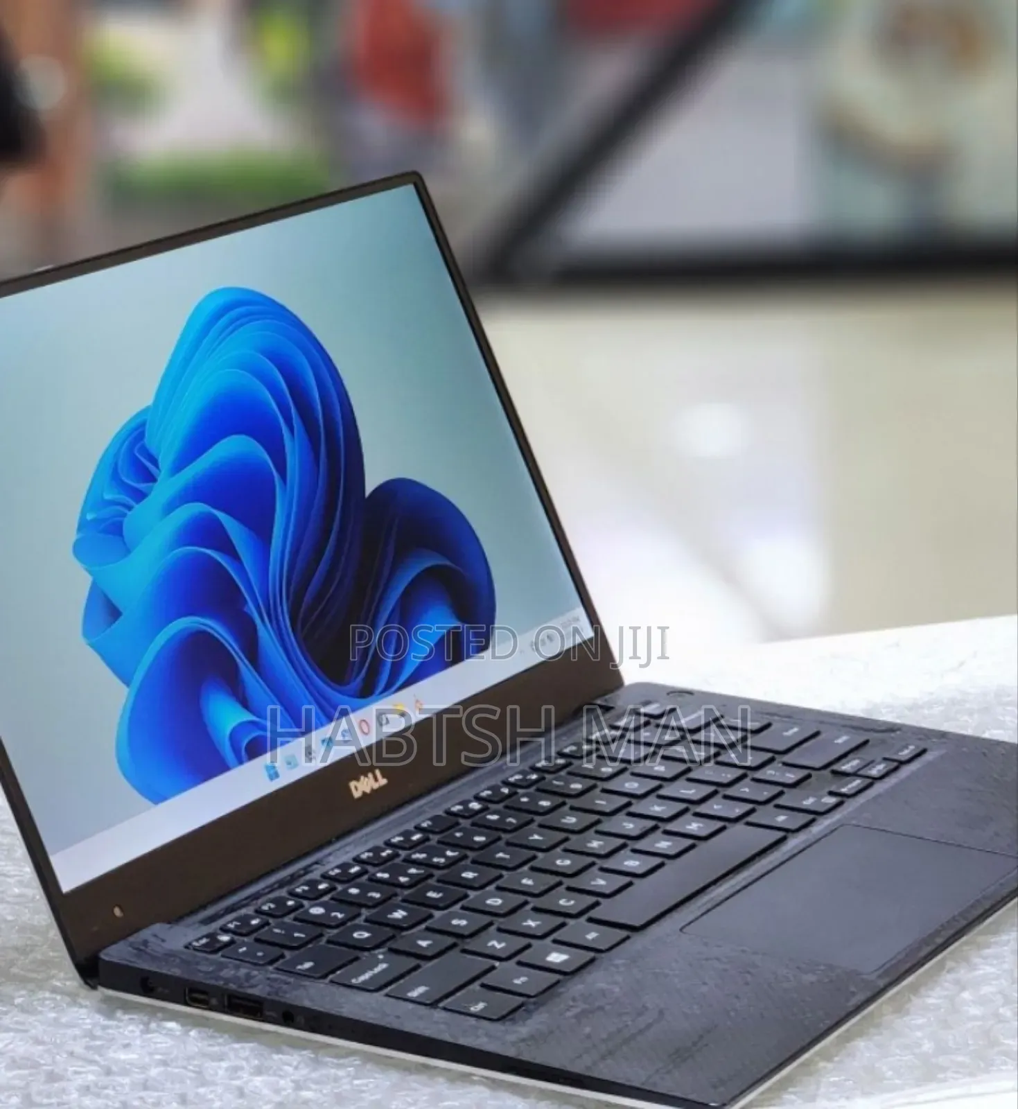 New Laptop Dell XPS 13 8GB Intel Core I7 SSD 256GB