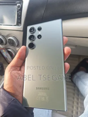 Photo - New Samsung Galaxy S23 Ultra 256 GB Green