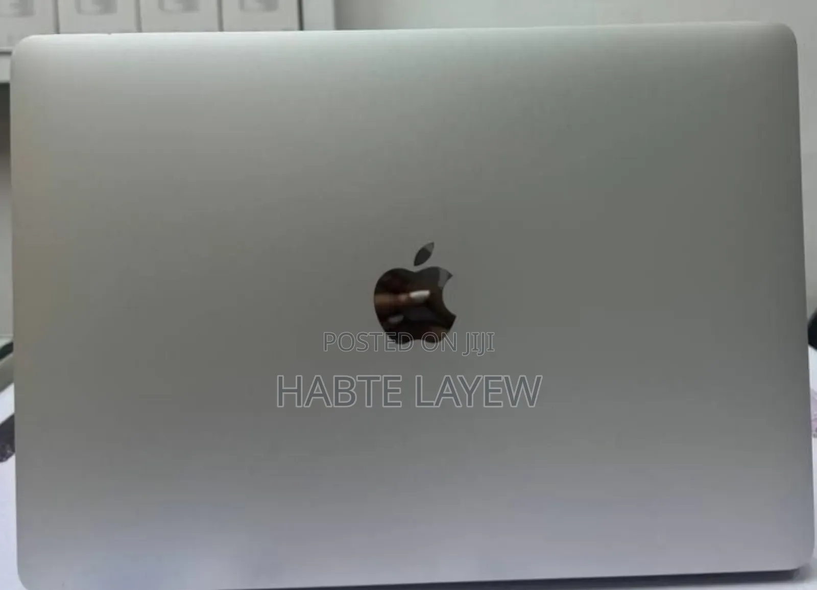 New Laptop Apple MacBook Pro 2017 8GB Intel Core I5 SSD 128GB