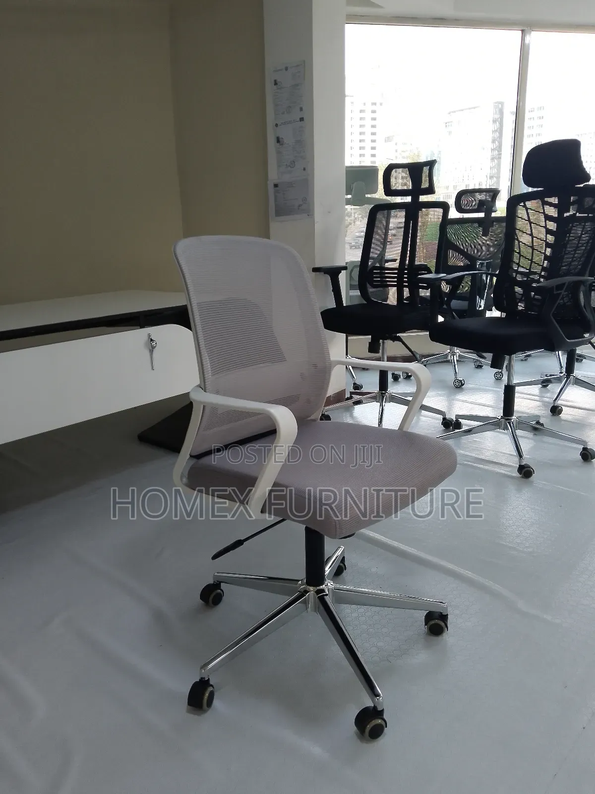 Modern Secretarial Chair የቢሮ ፈርኒቸር ወንበር