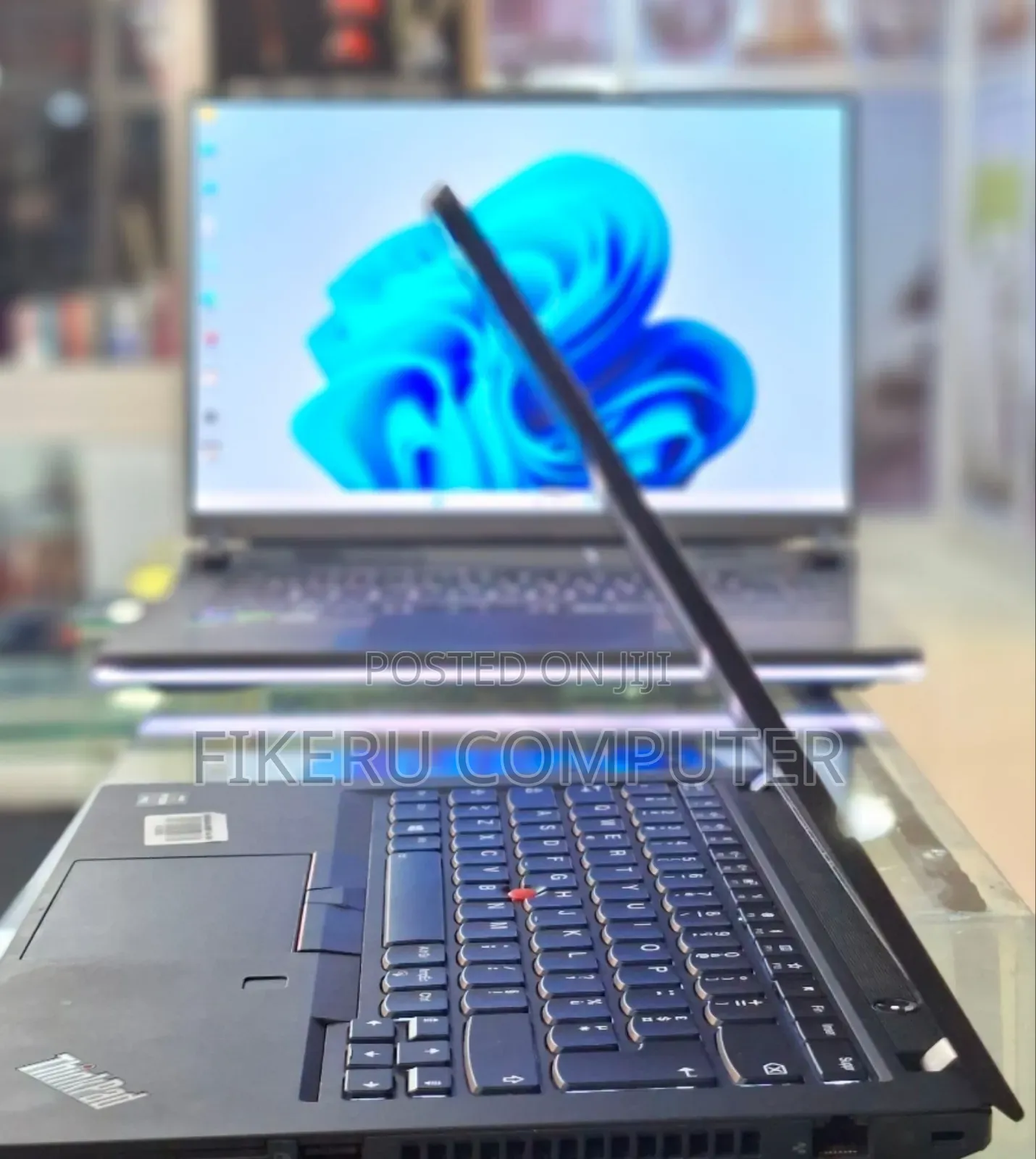 New Laptop Lenovo ThinkPad T495s 24GB AMD Ryzen 5 SSD 256GB